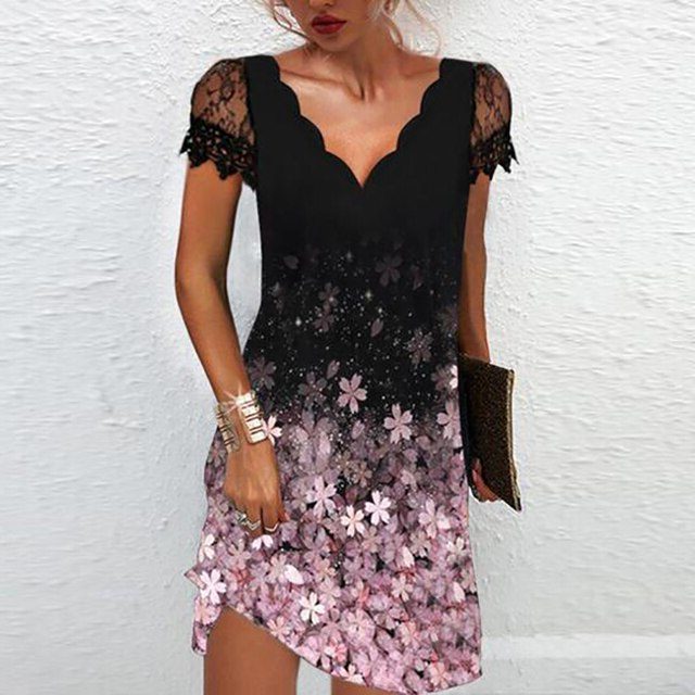 A-formet Kort Kjole med V-hals og Blondeerde Ærmer til Damer - Lyserød
