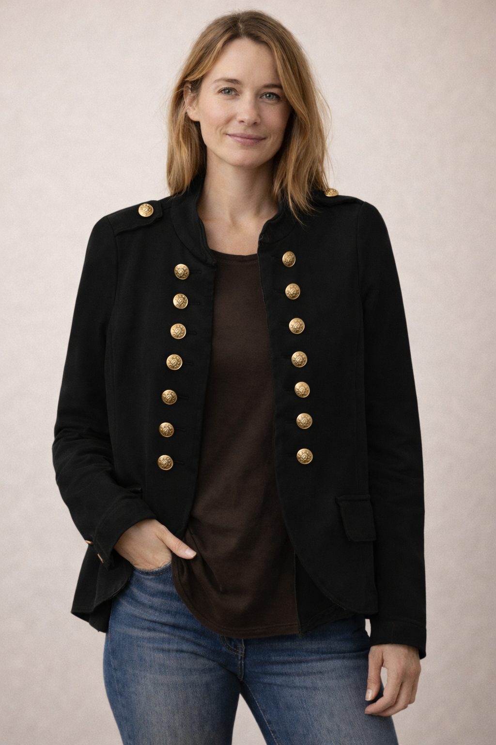 Dobbeltradet Militærstil Blazer til Damer - Sort