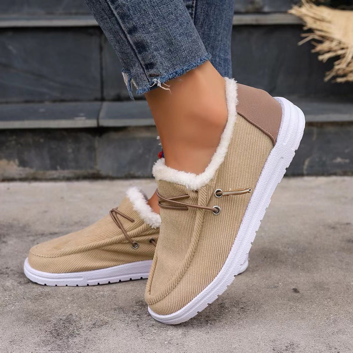 Fløjls Slip-on Sneakers med Fleeceforing til Damer - Beige
