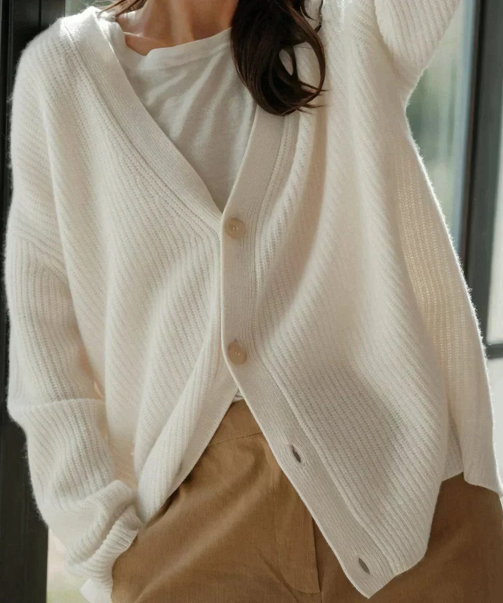Cashmere Cardigan med V-hals og Knapper til Damer
