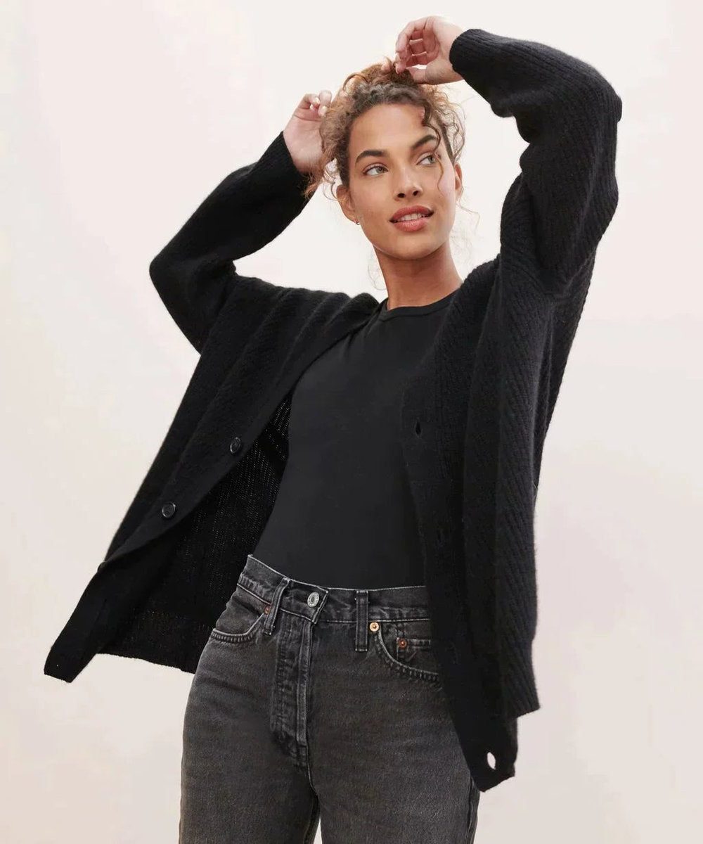 Cashmere Cardigan med V-hals og Knapper til Damer - View 4