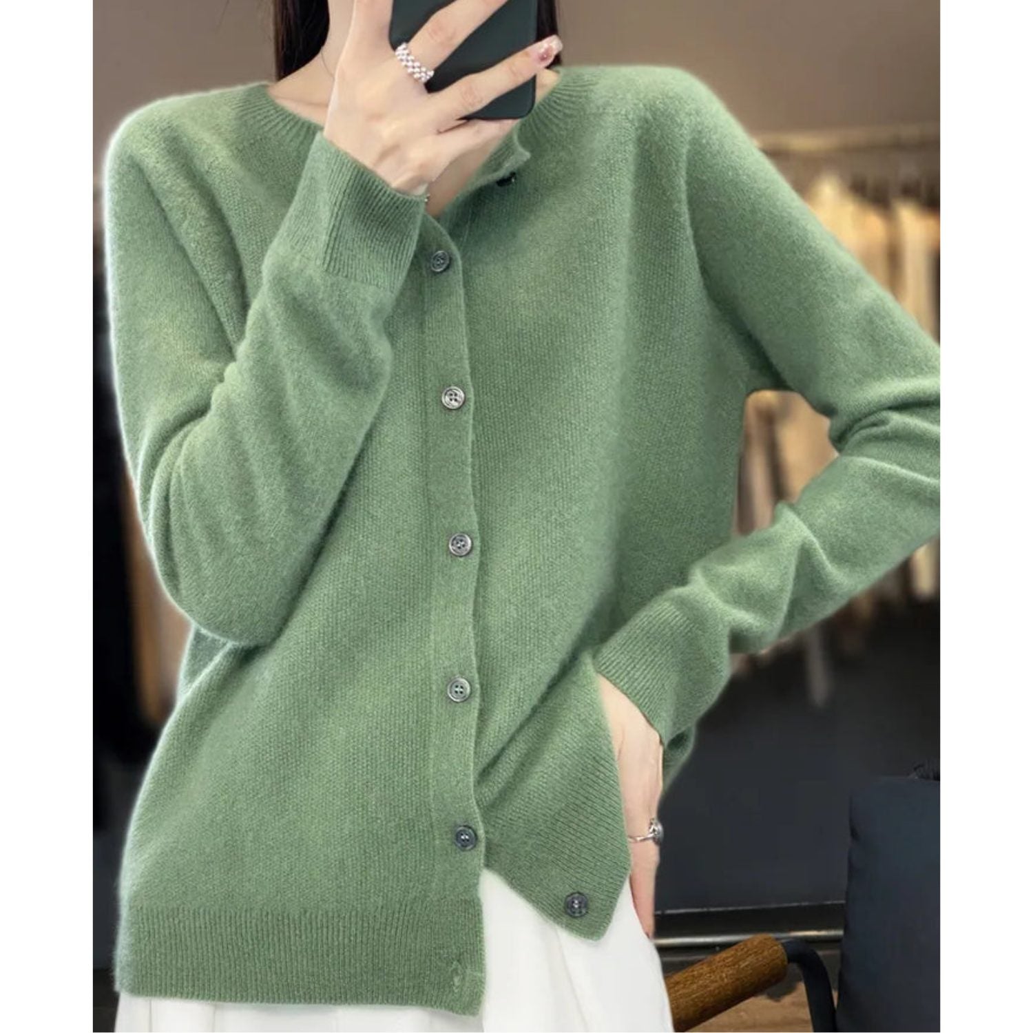 Merinould Cardigan med Rund Hals til Damer