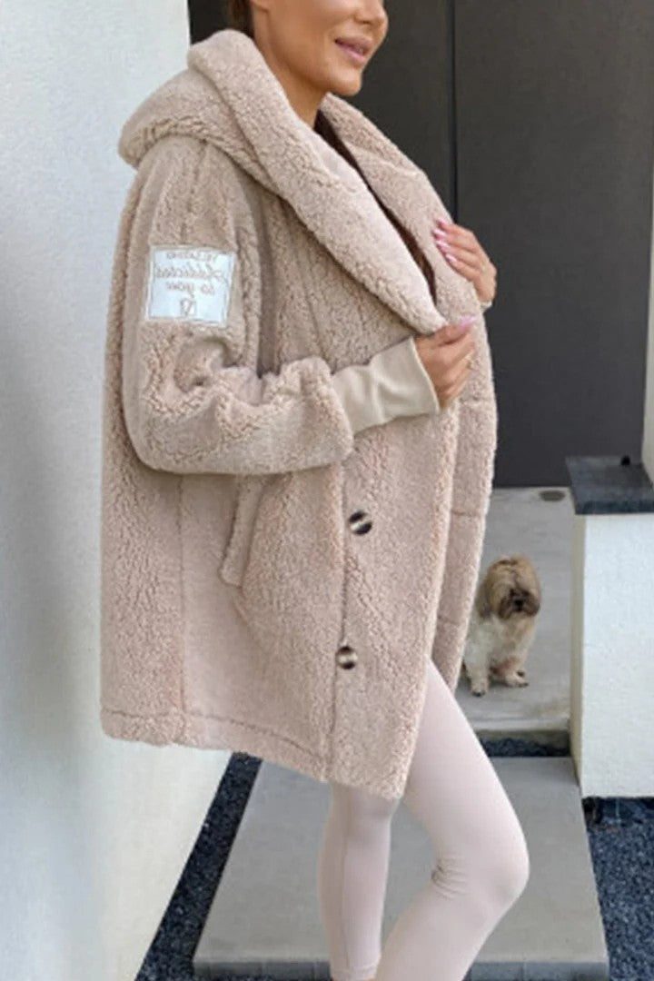 Oversize Teddy Jakke til Damer - Aprikose
