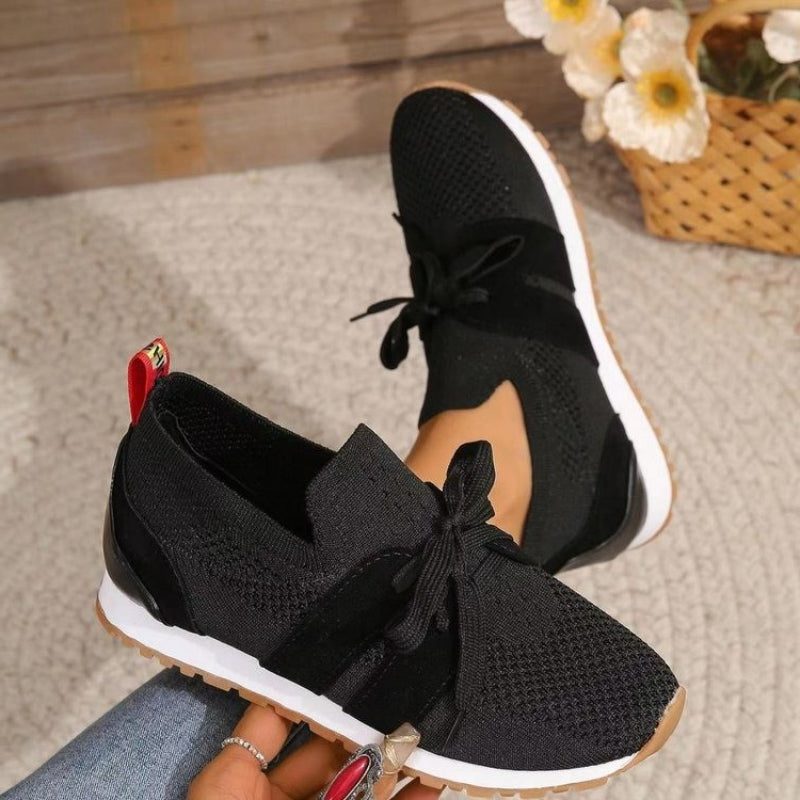 Sneakers med Snørebånd og Strik Overlay til Damer