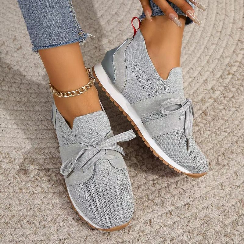 Sneakers med Snørebånd og Strik Overlay til Damer