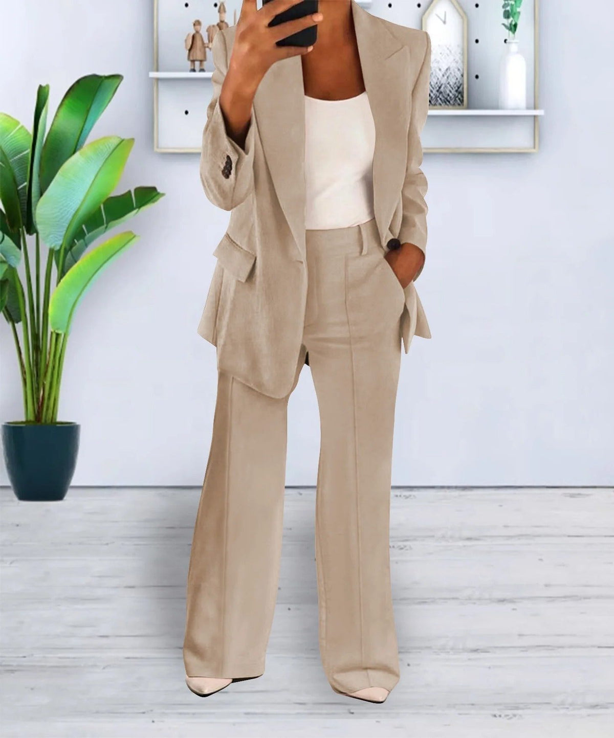 Todelt Blazer- og Buksesæt med Lige Ben til Damer - Beige
